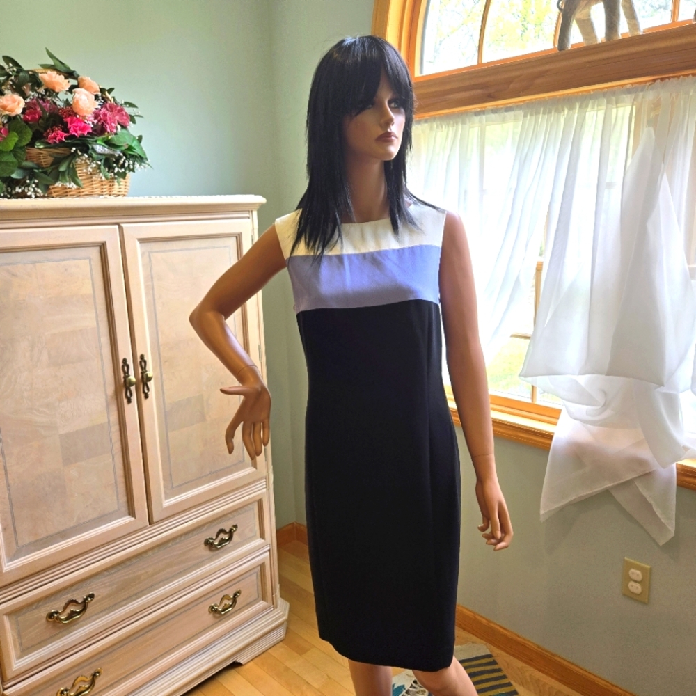 Classic Jones of New York Blue, White, Black Sheath Dress, Size 12